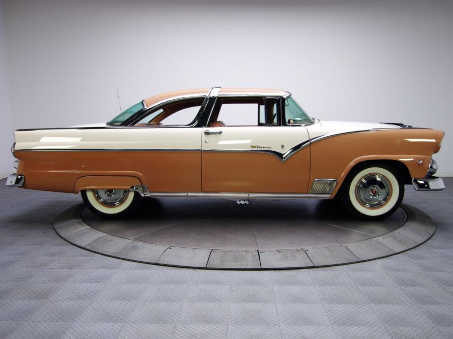  Ford Fairlane Crown Victoria Hardtop 1955 года  (фото 41 из 55)